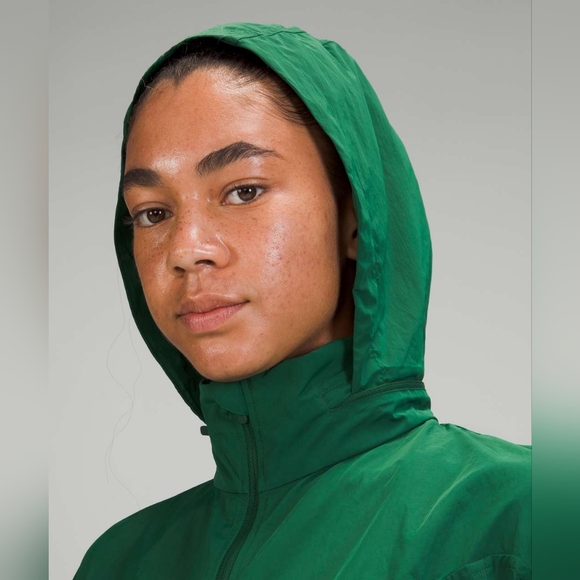 Lululemon Lightweight Hooded Jacket - Everglades Green - Picture 5 of 12